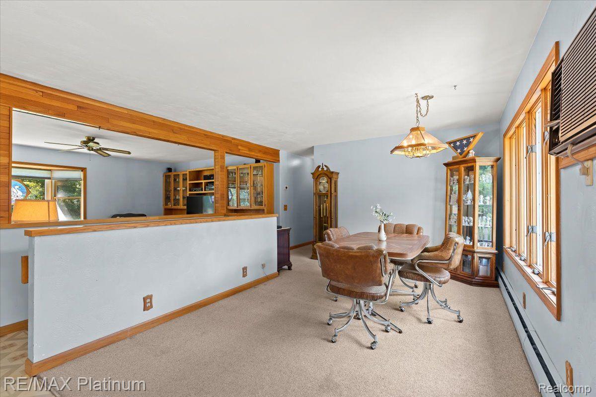 2606 Sexton Road Howell, MI 48843 - Photo 18 of 43 Perfect spot for your dining room table.