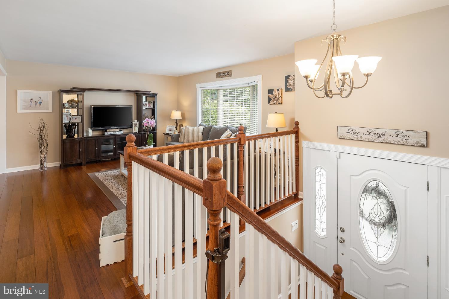 60 Albemarle Road Trenton, NJ 08690 - Photo 3 of 24 Gallery Image 3