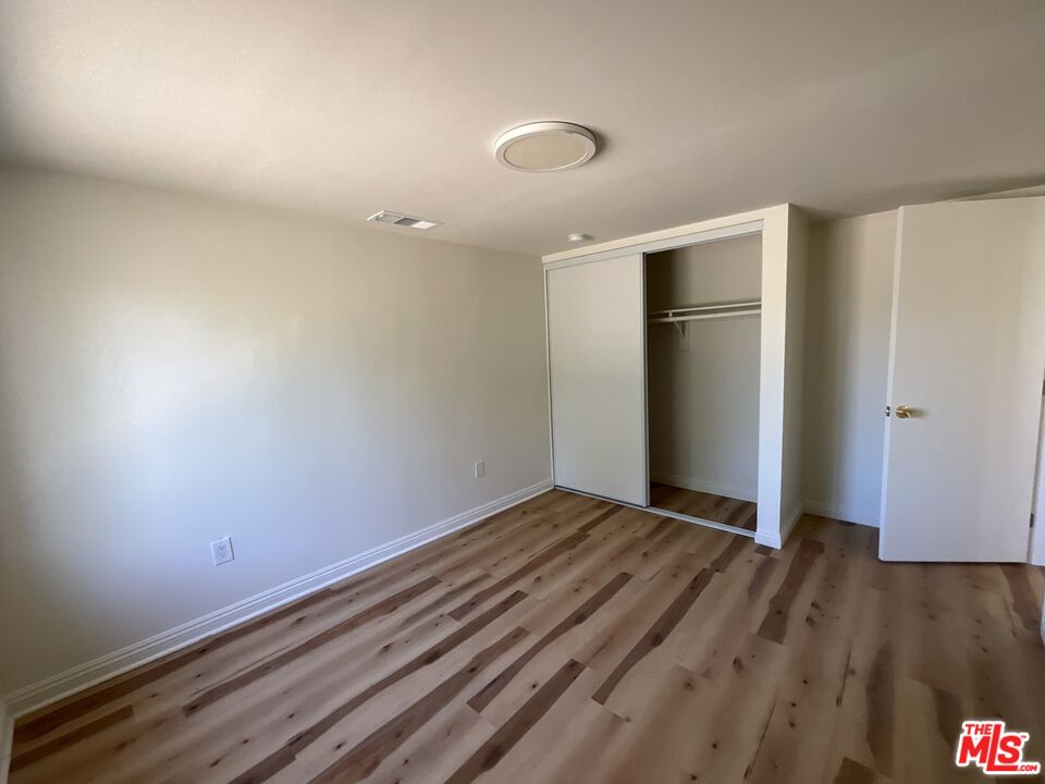 8527 Arrow Avenue Rancho Cucamonga, CA 91730 - Photo 5 of 9