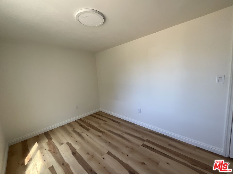 8527 Arrow Avenue Rancho Cucamonga, CA 91730 - Photo 7 of 9