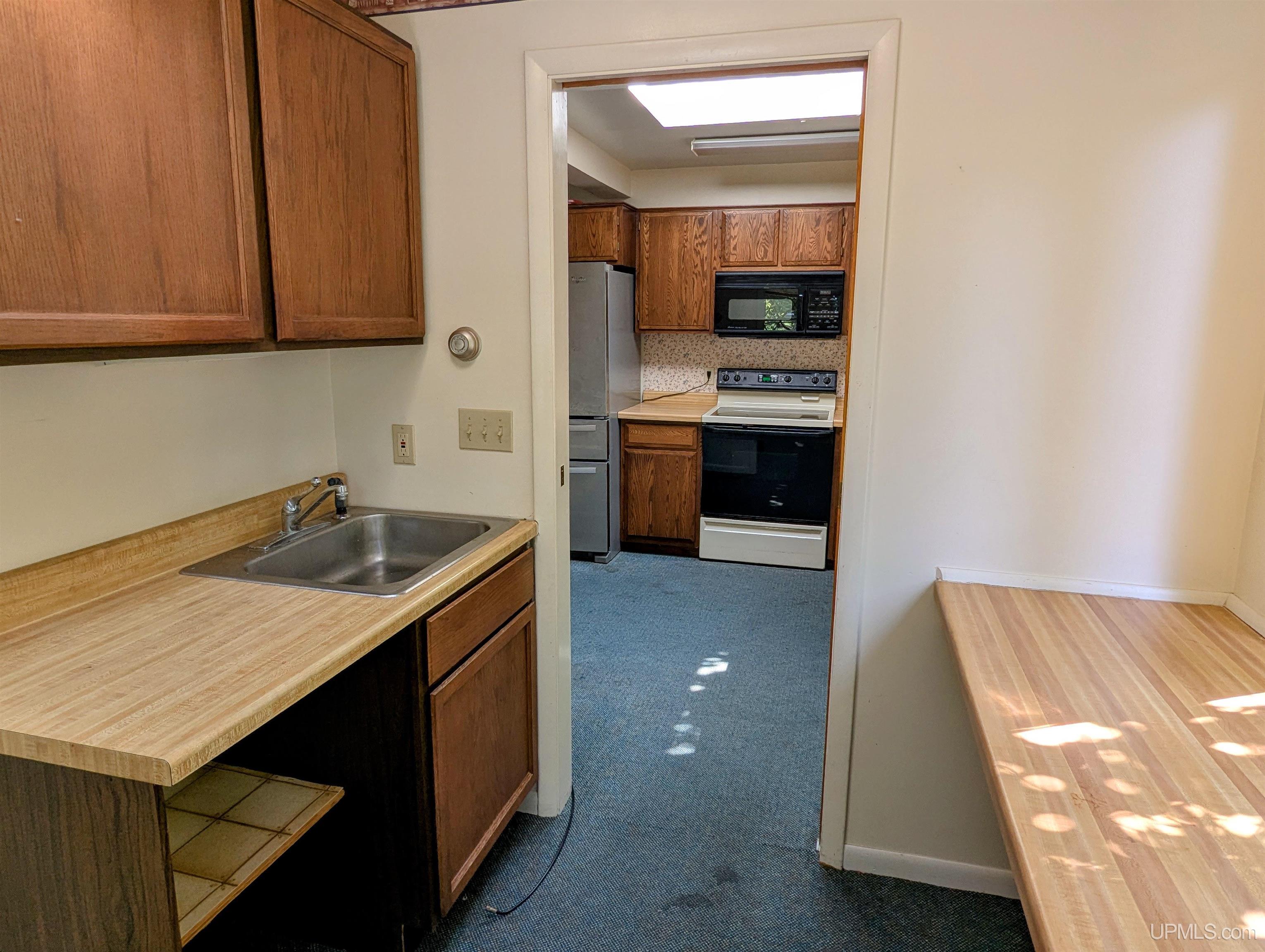 343 East Ridge Street Marquette, MI 49855 - Photo 35 of 69