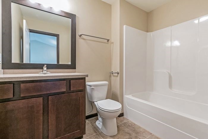 463 RJ Drive Tiffin, IA 52340 - Photo 4 of 25 Gallery Image 4