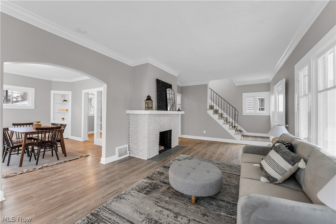 3377 Spangler Road Cleveland Heights, OH 44112 - Photo 5 of 29 Gallery Image 5