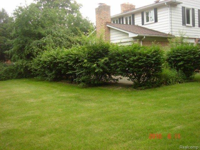 1109 Yorkshire Road Birmingham, MI 48009 - Photo 15 of 16 BackView