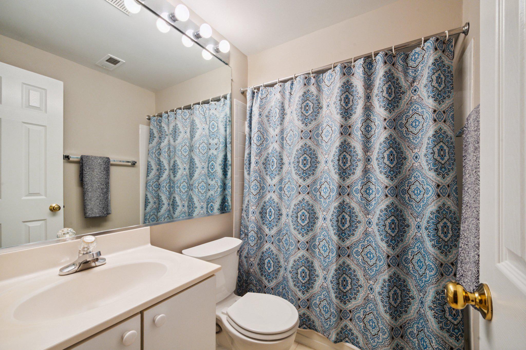 1319 Vintage Place Reston, VA 20194 - Photo 24 of 37 Lower Level Full Bathroom