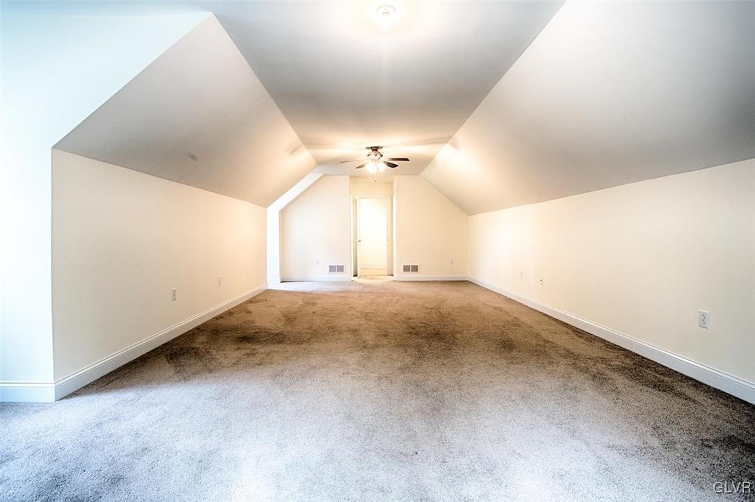 4261 Helms Road Hellertown, PA 18055 - Photo 25 of 47