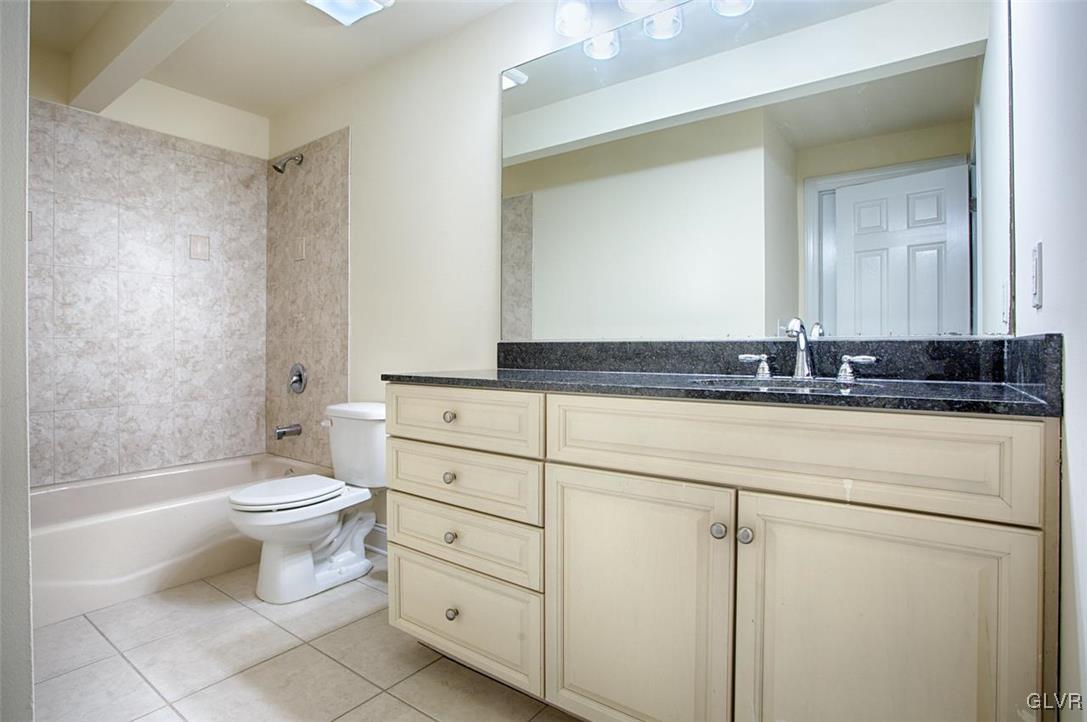 4261 Helms Road Hellertown, PA 18055 - Photo 42 of 47