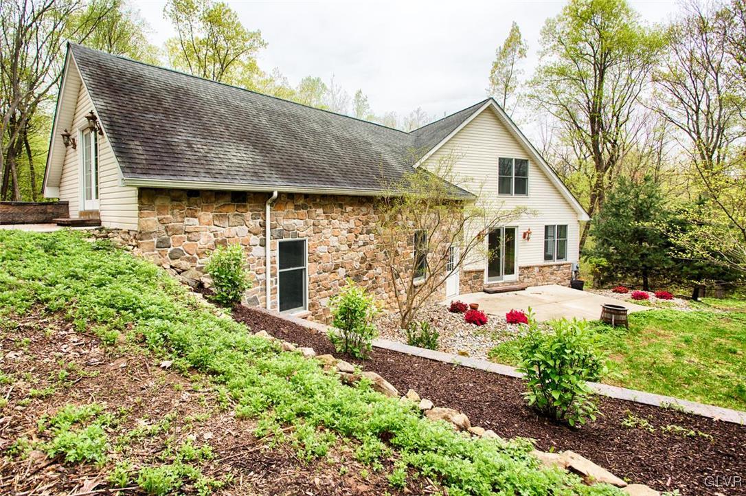 4261 Helms Road Hellertown, PA 18055 - Photo 44 of 47