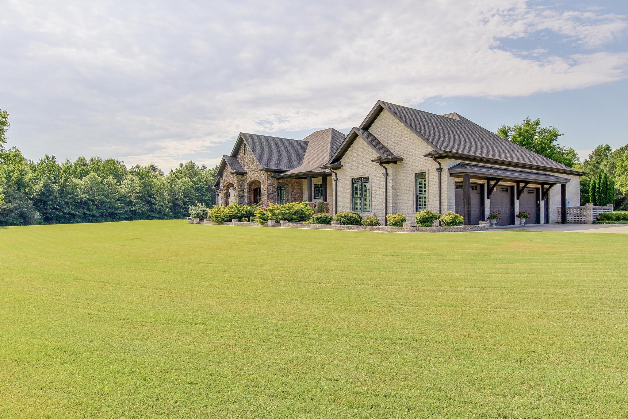 638 South Cedar Cove Road Hartselle, AL 35640 - Photo 6 of 45 Gallery Image 6