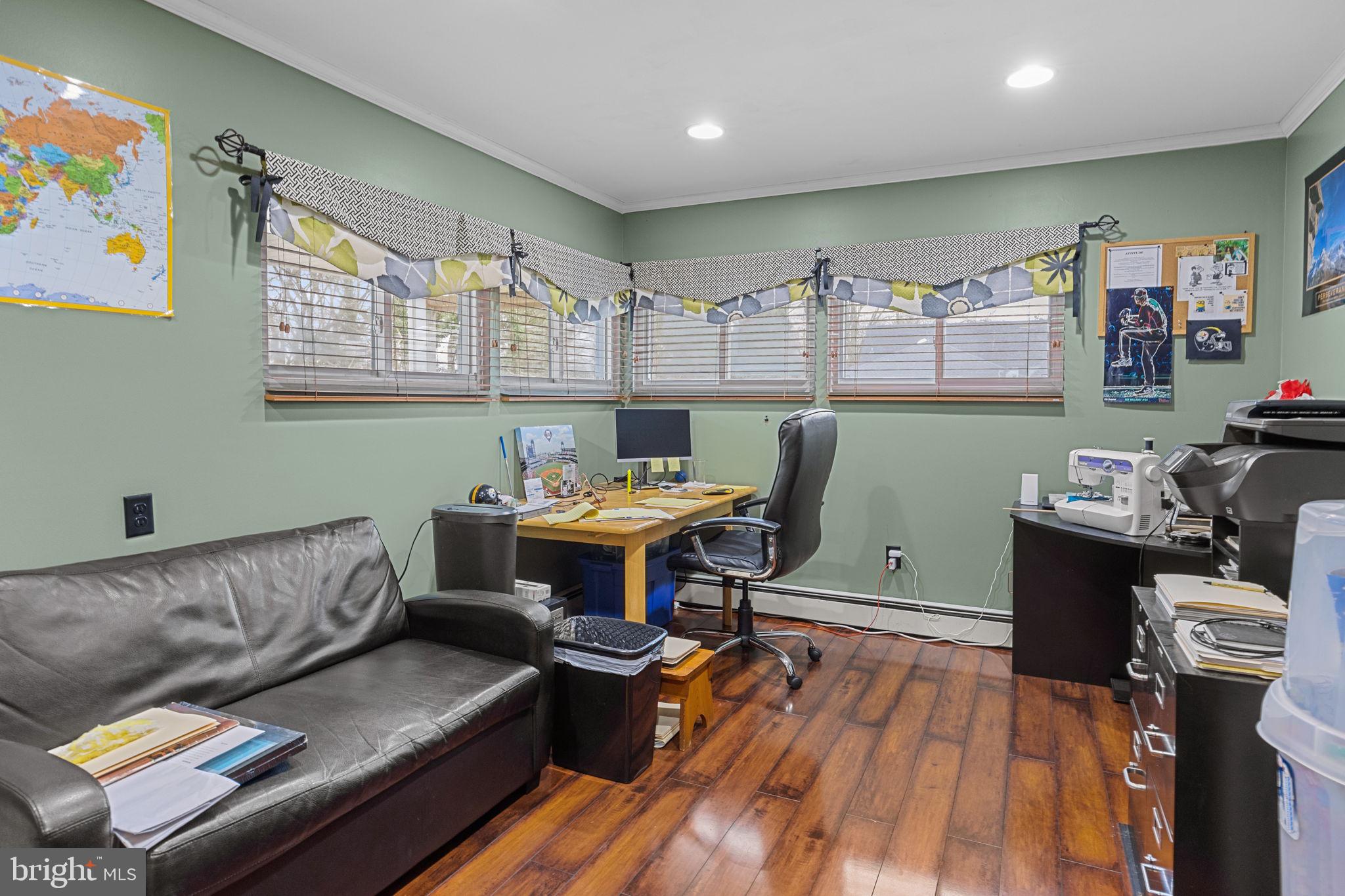 14 Rust Hill Road Levittown, PA 19056 - Photo 15 of 35