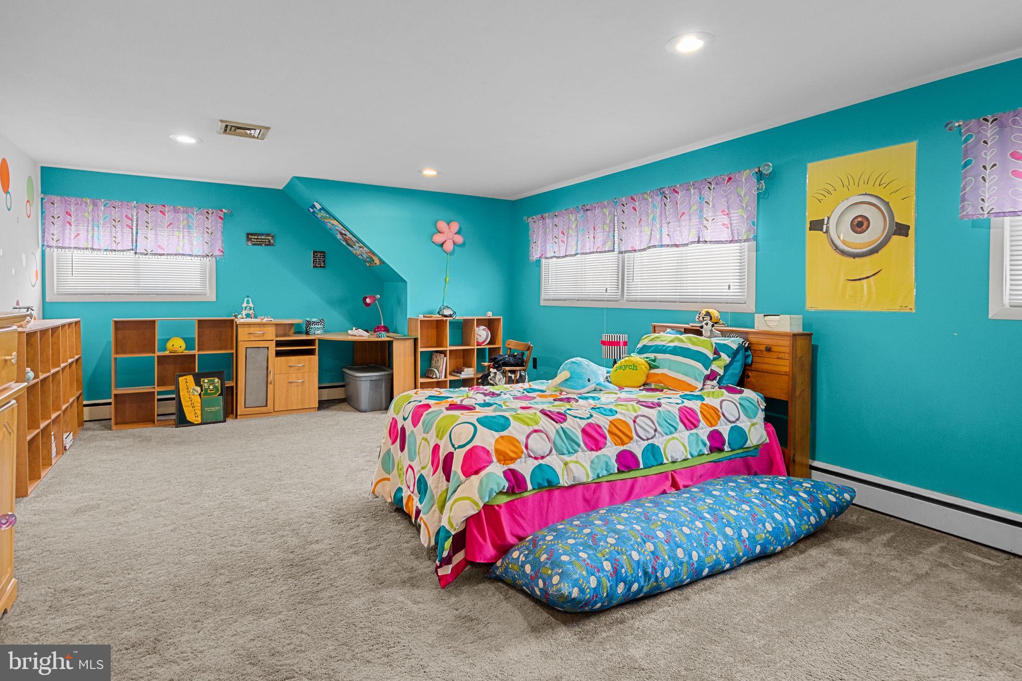 14 Rust Hill Road Levittown, PA 19056 - Photo 24 of 35