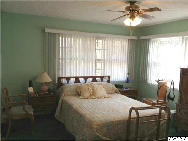 1827 Union Mills Road Troy, VA 22974 - Photo 9 of 15 Gallery Image 9