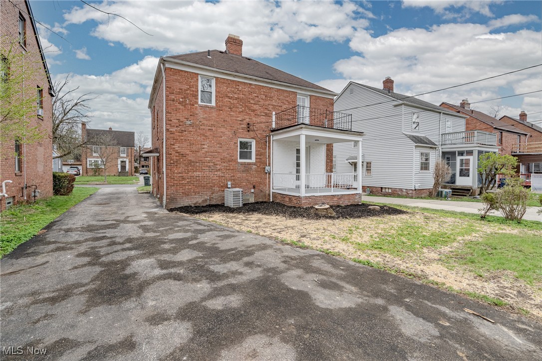 3657 Berkeley Road Cleveland Heights, OH 44118 - Photo 26 of 30
