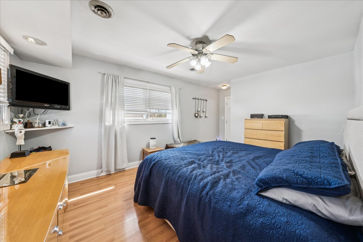 8912 South Ryan Road Hometown, IL 60456 - Photo 15 of 22