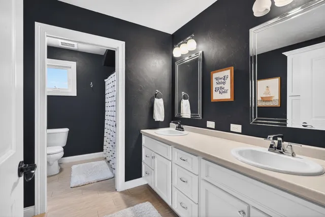 $559,900 | 4620 North Lightning Drive, Appleton, WI 54913