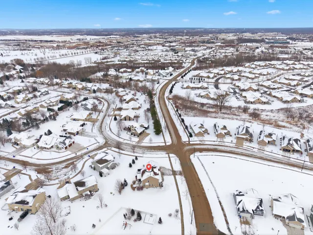 $559,900 | 4620 North Lightning Drive, Appleton, WI 54913