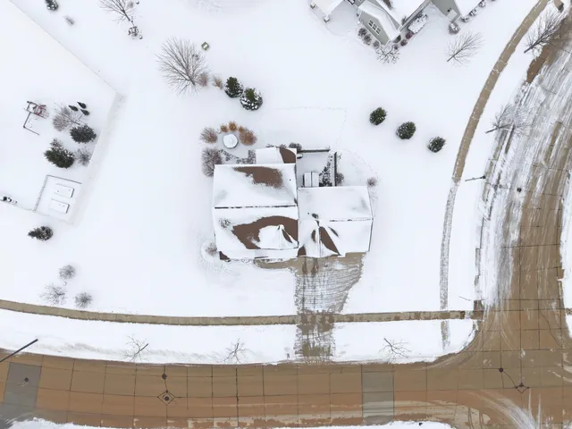 $559,900 | 4620 North Lightning Drive, Appleton, WI 54913