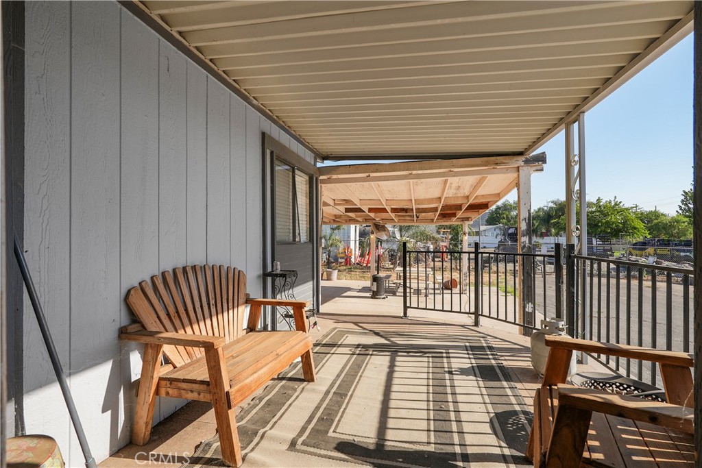 22950 Markham Street Perris, CA 92570 - Photo 17 of 19