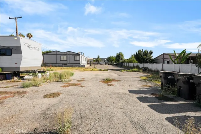 $350,000 | 22950 Markham Street, Perris, CA 92570