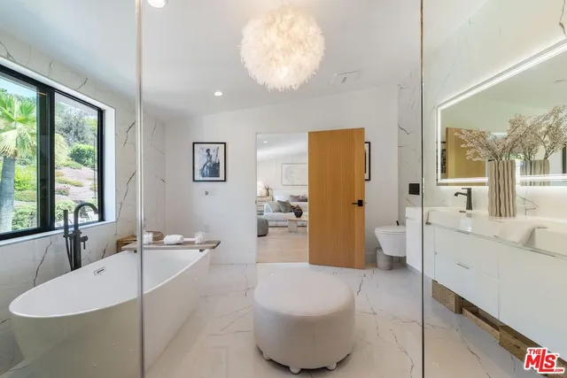 $17,000 | 20226 Lorenzana Drive, Woodland Hills, CA 91364