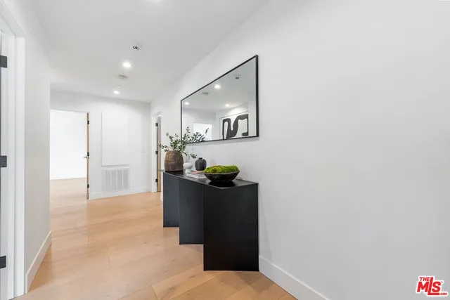 $17,000 | 20226 Lorenzana Drive, Woodland Hills, CA 91364