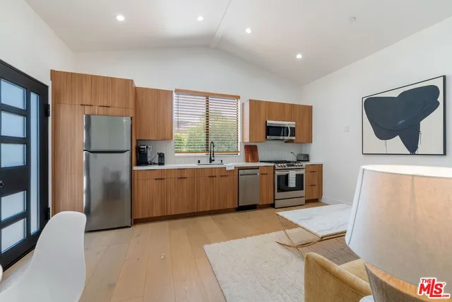 $17,000 | 20226 Lorenzana Drive, Woodland Hills, CA 91364