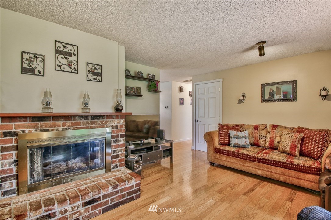 10152 Ridge Place Sedro-Woolley, WA 98284 - Photo 11 of 25 Gallery Image 11