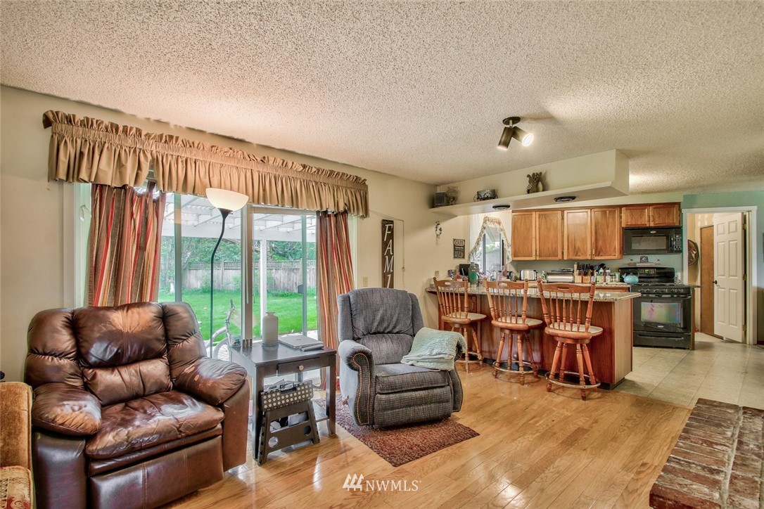 10152 Ridge Place Sedro-Woolley, WA 98284 - Photo 14 of 25 Gallery Image 14