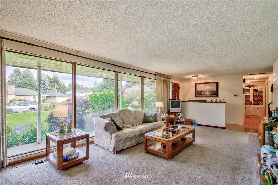 10152 Ridge Place Sedro-Woolley, WA 98284 - Photo 4 of 25 Gallery Image 4