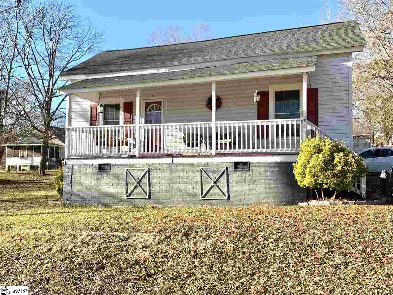 6 Tillman Street Liberty, SC 29657 - Photo 2 of 16 Gallery Image 2