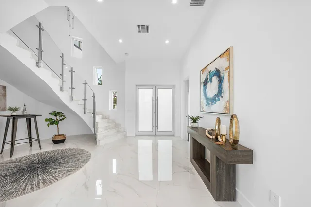 $5,750,000 | 2641 Northeast 48th Street, Lighthouse Point, FL 33064