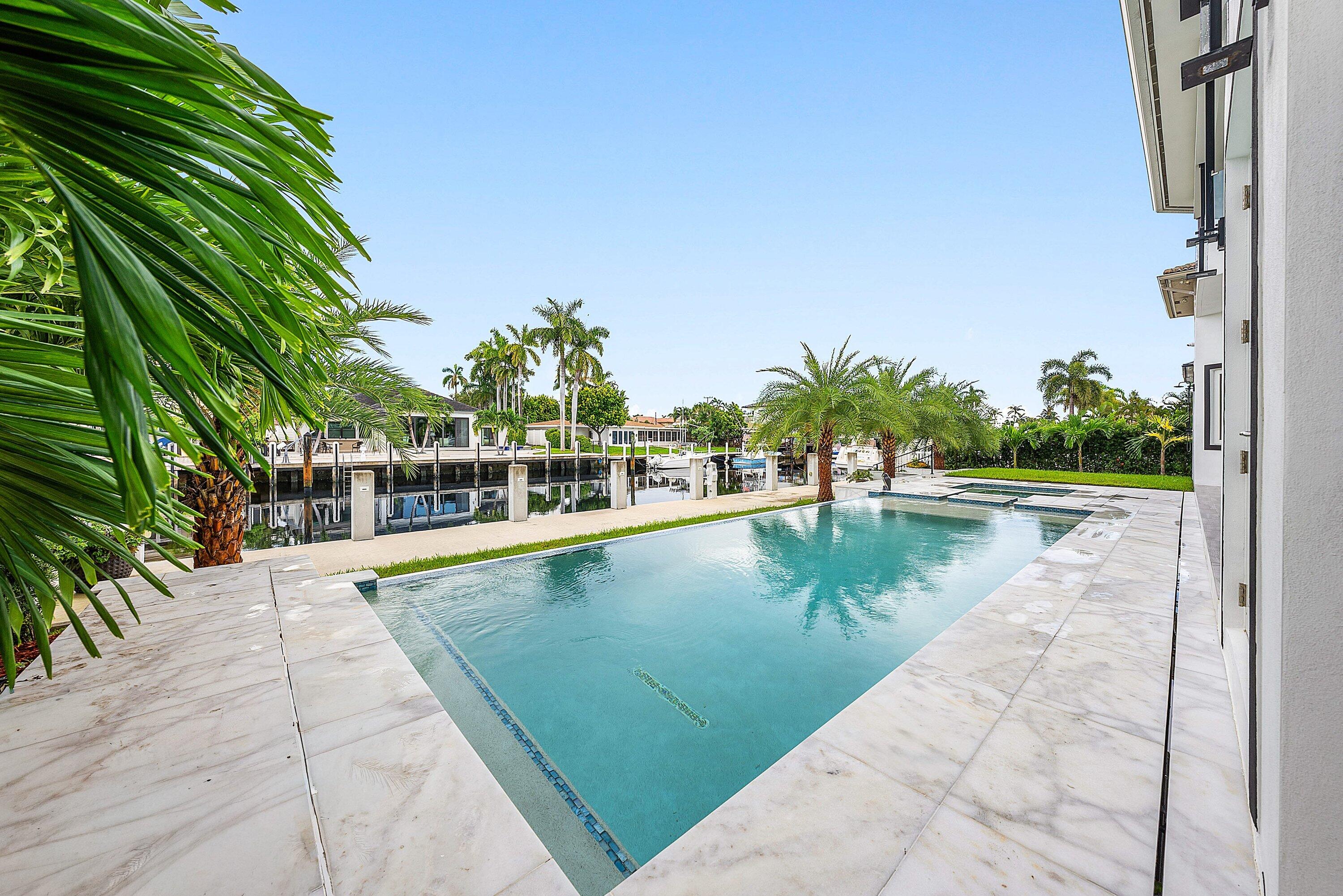 2641 Northeast 48th Street Lighthouse Point, FL 33064 - Photo 3 of 68 Outdoor Oasis