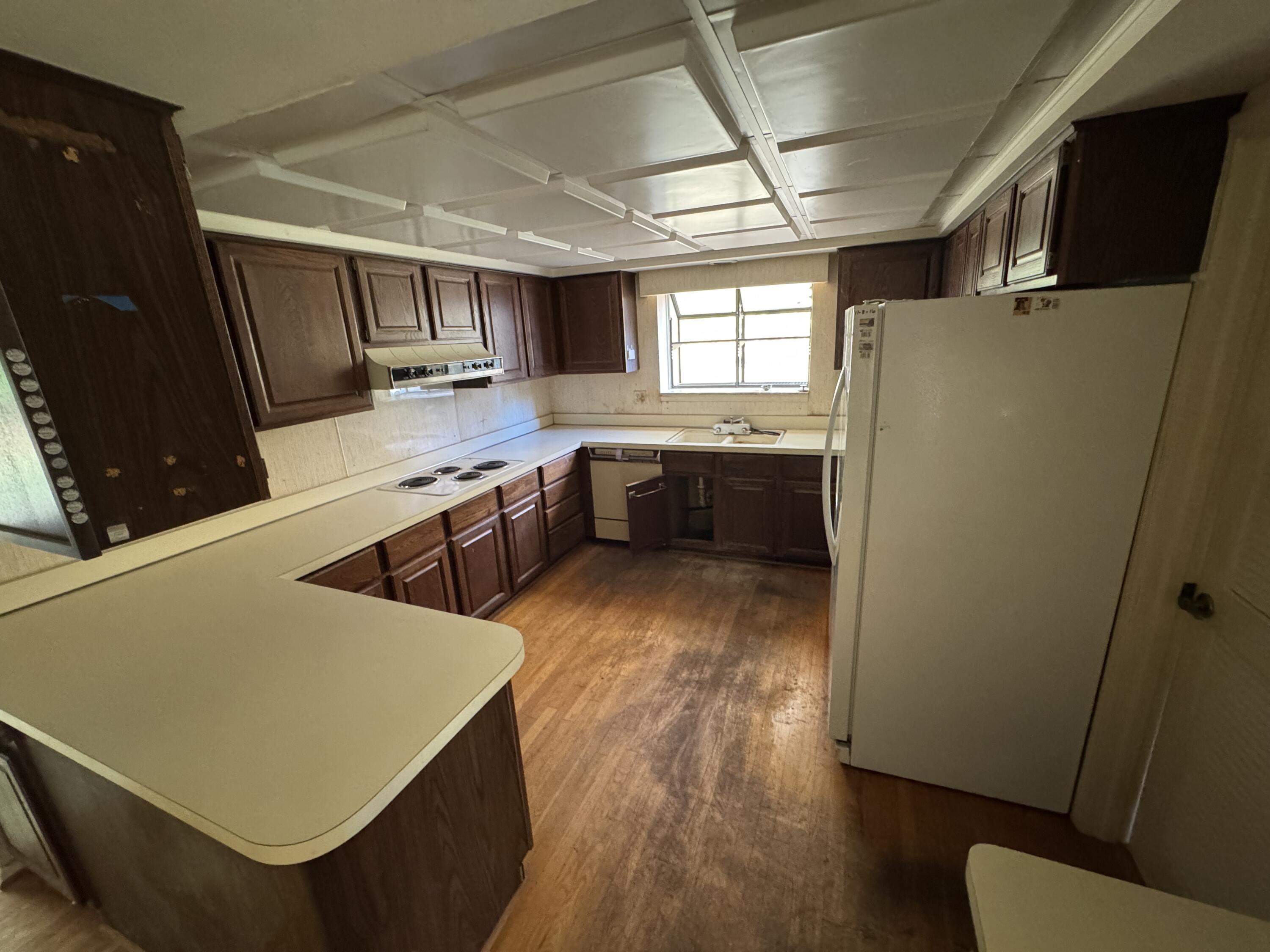 5218 Cherokee Court Troy, MI 48098 - Photo 15 of 46 IMG_9090