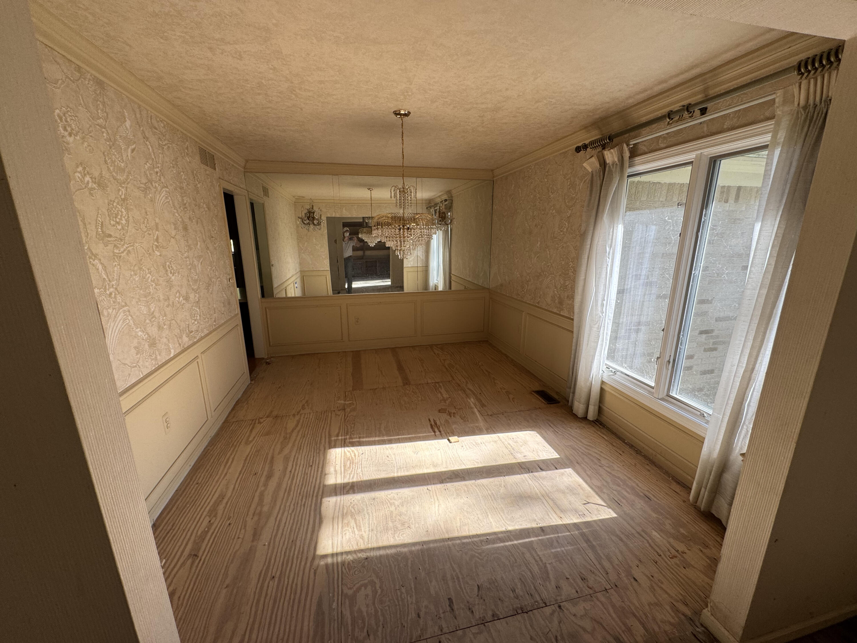 5218 Cherokee Court Troy, MI 48098 - Photo 22 of 46 IMG_9077