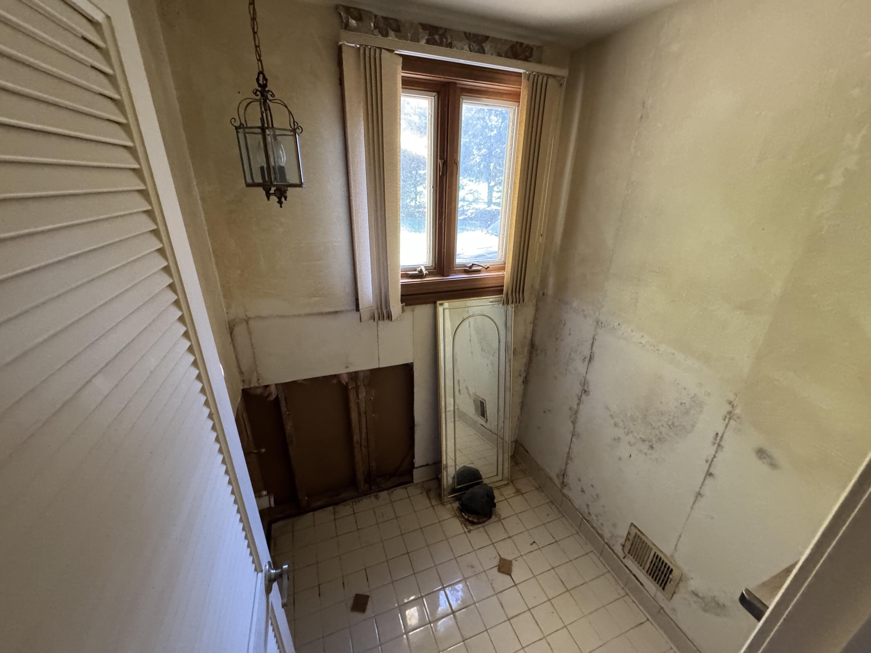 5218 Cherokee Court Troy, MI 48098 - Photo 36 of 46 IMG_9095