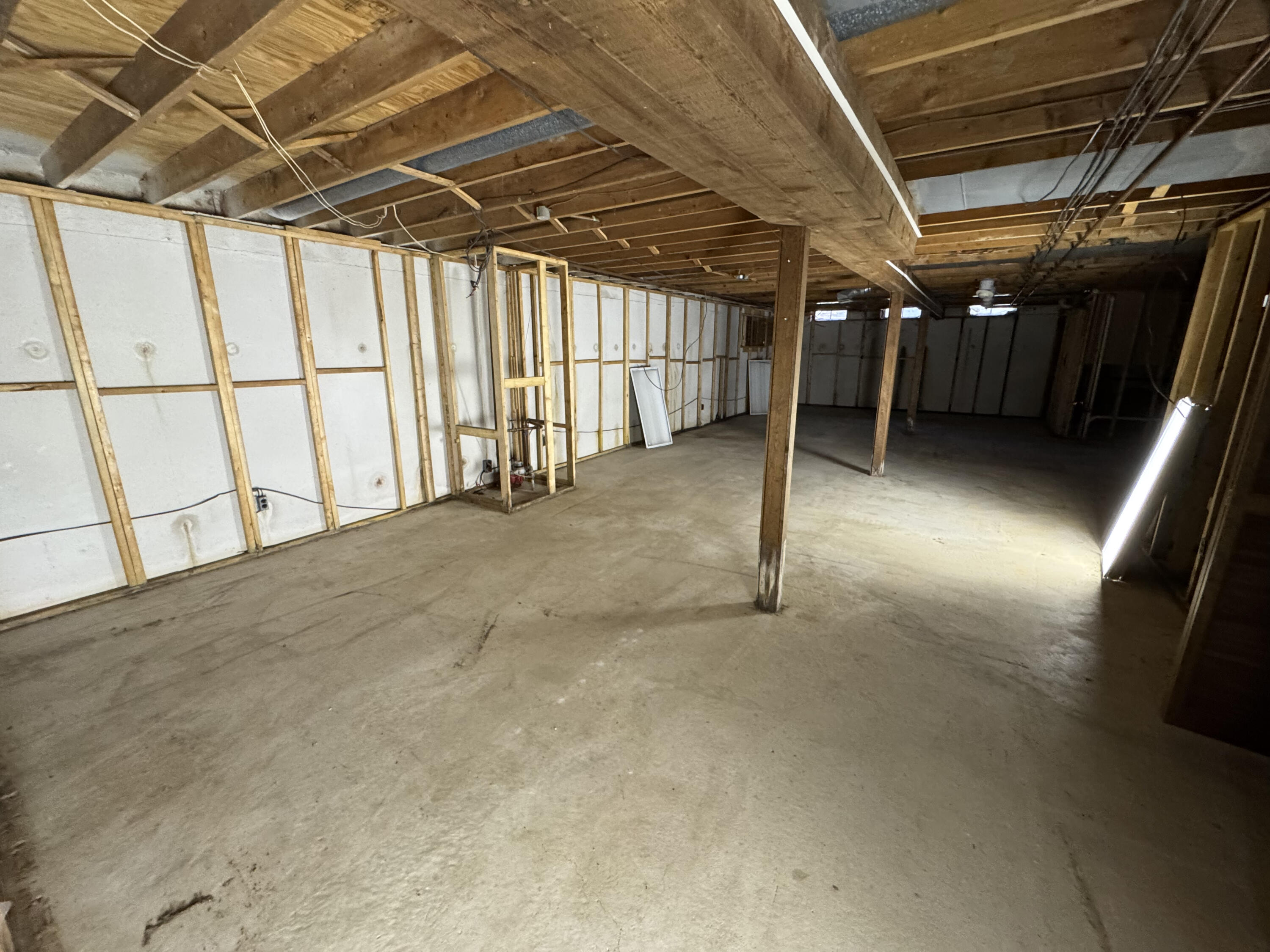 5218 Cherokee Court Troy, MI 48098 - Photo 44 of 46 IMG_9074