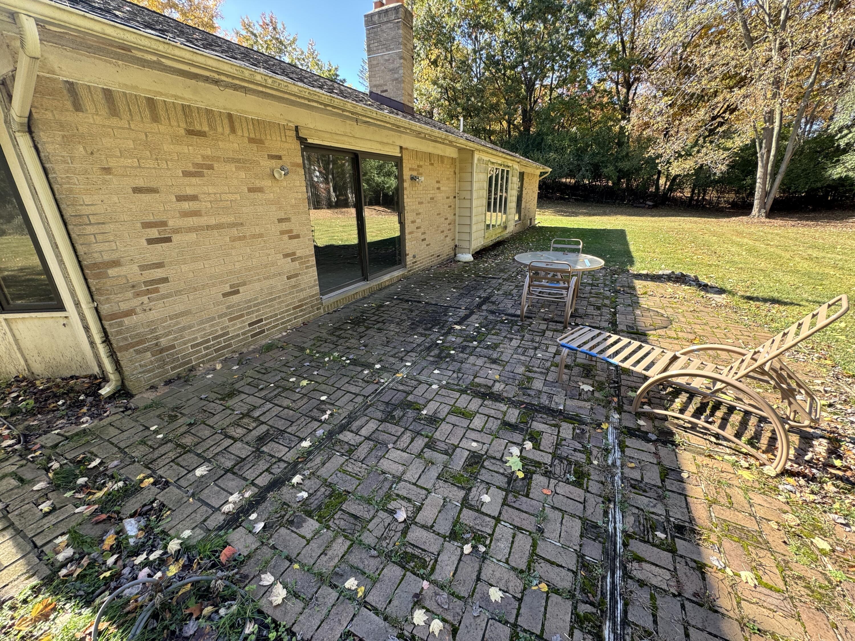 5218 Cherokee Court Troy, MI 48098 - Photo 9 of 46 IMG_9110