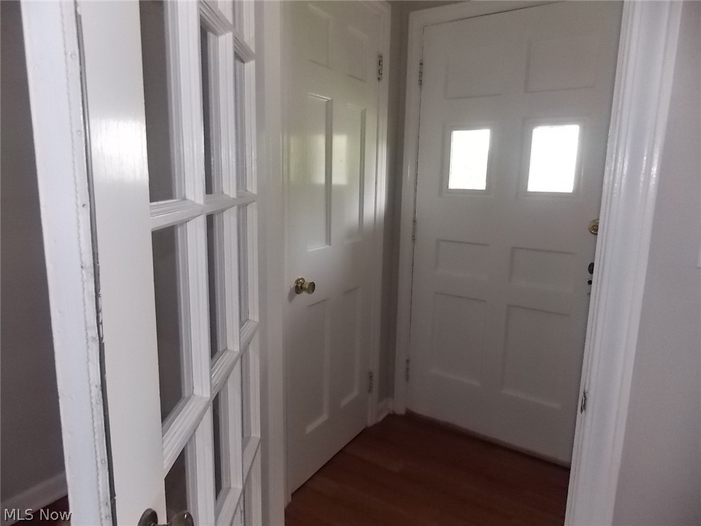 3936 Elmwood Road Cleveland Heights, OH 44121 - Photo 12 of 35