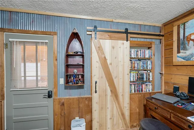 $194,000 | 109 Julia Street, Thayer, KS 66776