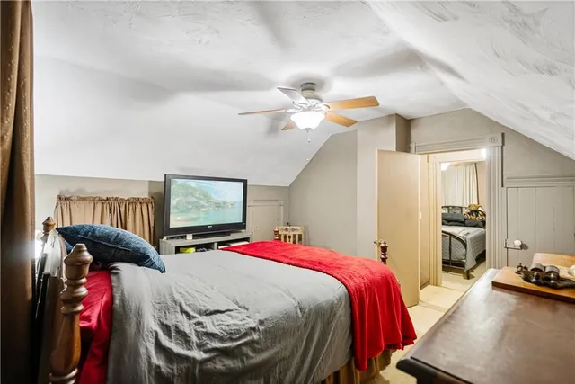 $194,000 | 109 Julia Street, Thayer, KS 66776