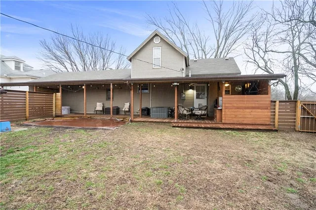 $194,000 | 109 Julia Street, Thayer, KS 66776