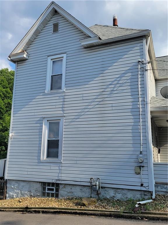 415 Brown Butler, PA 16001 - Photo 3 of 26 Gallery Image 3