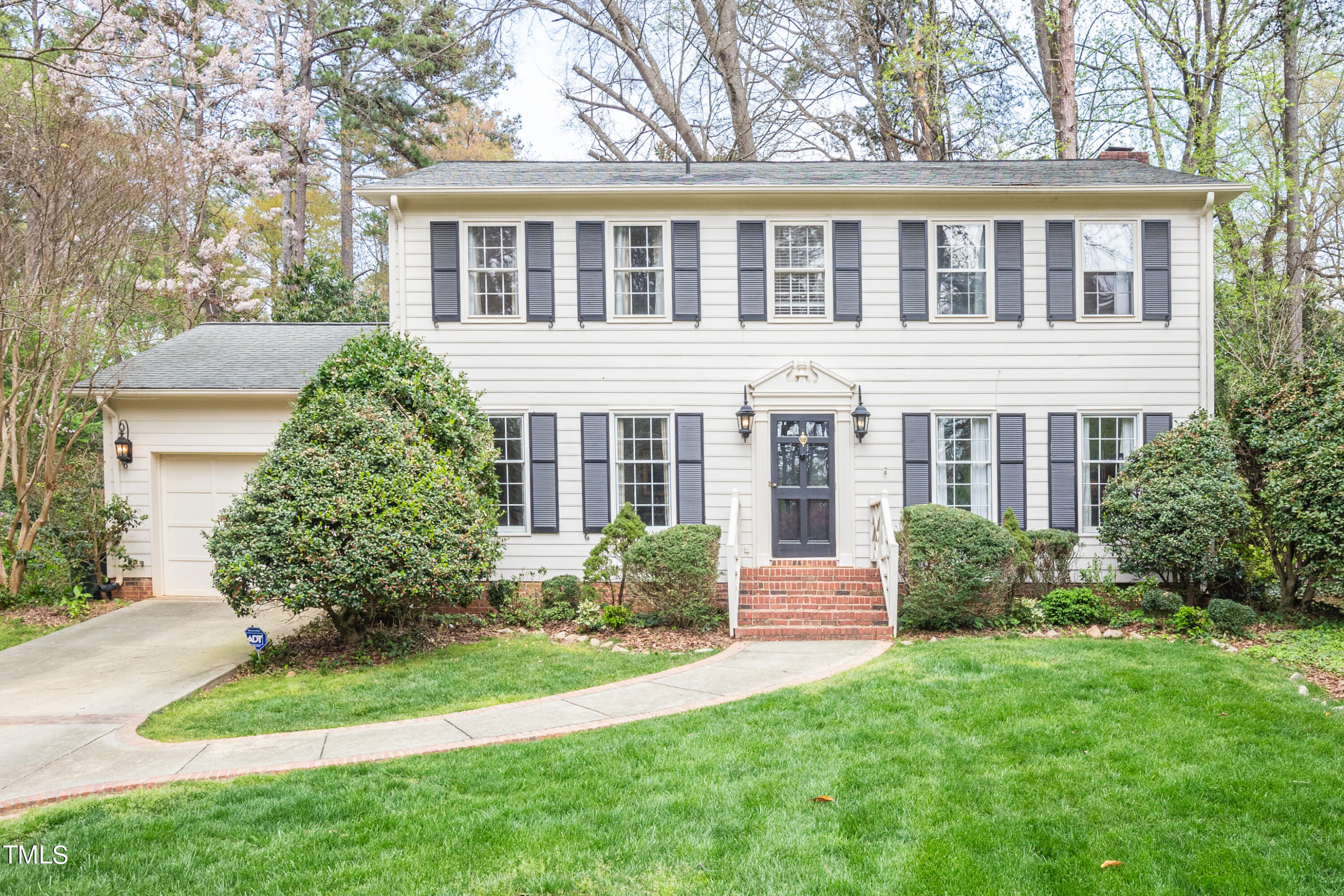 1532 Shadowood Lane Raleigh, NC 27612 - Photo 1 of 33 IMG_2818