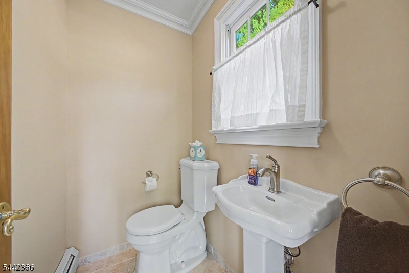 28 Lyonsville Road Boonton, NJ 07005 - Photo 22 of 47