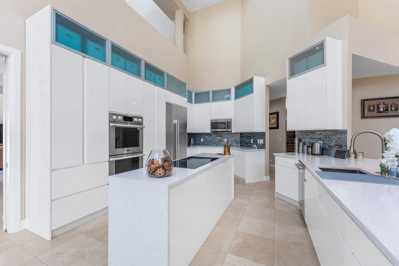 17906 Aberdeen Way Boca Raton, FL 33496 - Photo 11 of 106 Kitchen