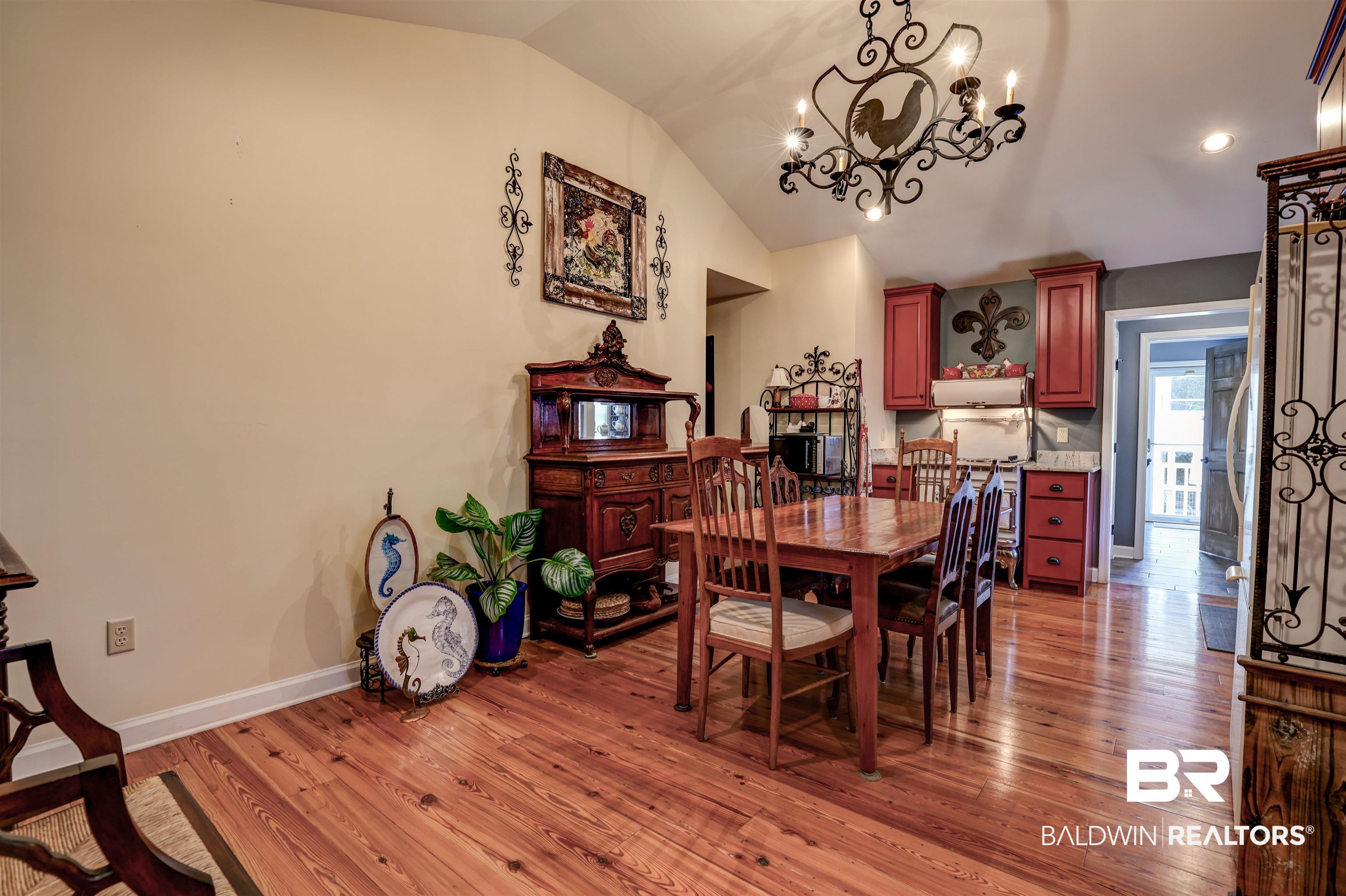 8 White Avenue Fairhope, AL 36532 - Photo 11 of 39 Eat in Kitchen