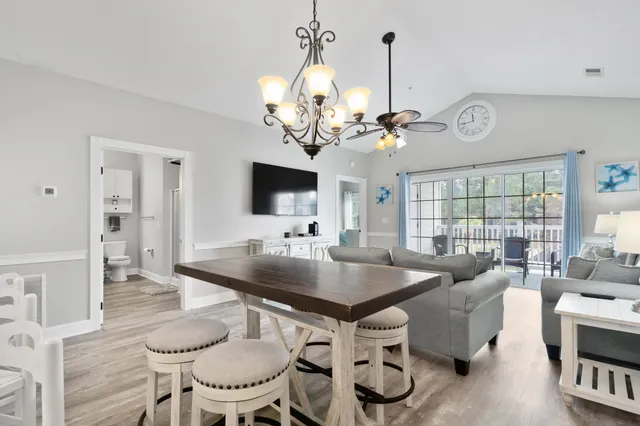 $240,000 | 4870 Dahlia Court, Unit 304, Myrtle Beach, SC 29577