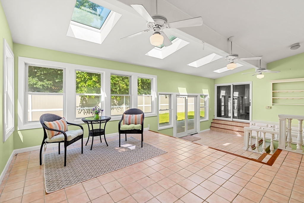 173 Florence Road Lowell, MA 01851 - Photo 22 of 42