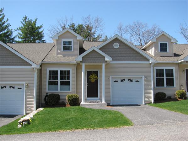 9 Winterberry Road, Unit 9 Pelham, NH 03076 - Photo 1 of 9