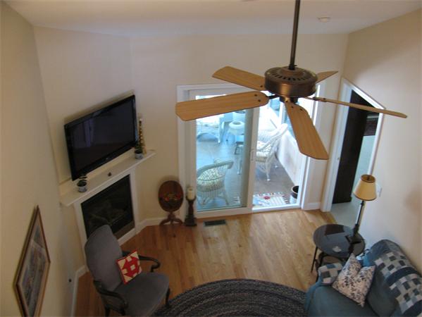 9 Winterberry Road, Unit 9 Pelham, NH 03076 - Photo 4 of 9